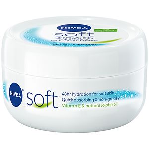 Nivea Soft Moisturizing Creme